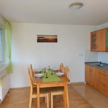 Apartma Tija * Моравске-Топлице